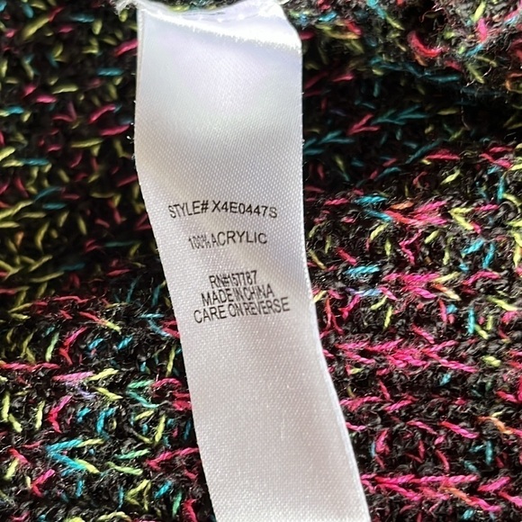 Jolie & Joy Sweater Vest - Picture 6 of 12